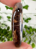 Boulder Opal Anhänger gebohrt Nr. 22b4 – Bild 2