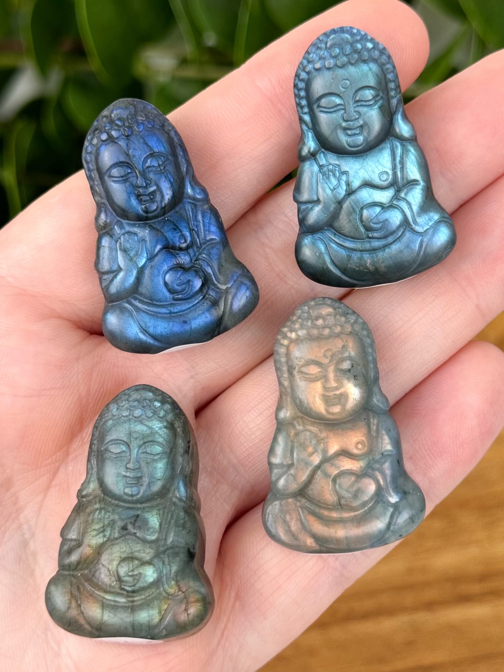 img_7625_jpg Mystery Labradorit Buddha – Bild 1