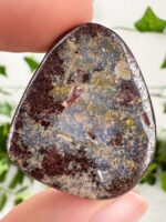 Boulder Opal Anhänger gebohrt Nr. 18b1