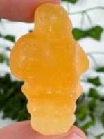 B-Ware Orangencalcit Weihnachtsmann – Bild 2