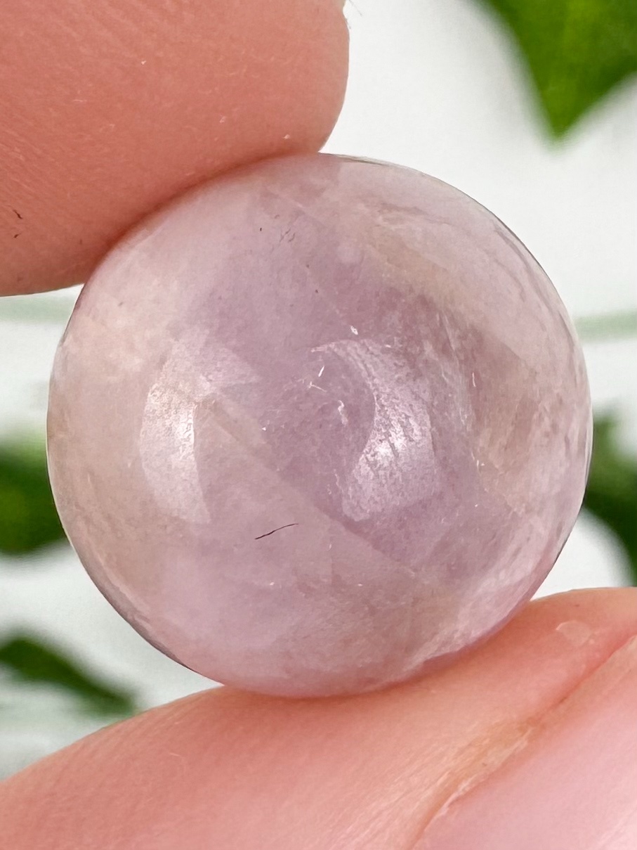 img_5073_jpg-3 Kunzit Kugel Nr. 5 – Bild 1