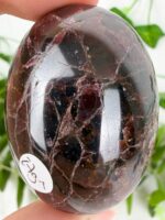 Granat Handstein Nr. 27g1 – Bild 2